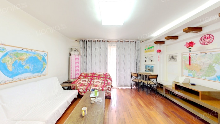 日出东方二手房实景图