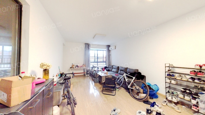 桑梓苑东区二手房实景图