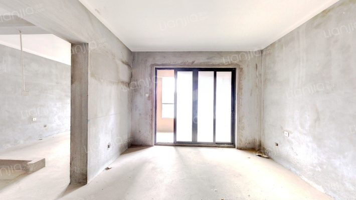 三盛托斯卡纳二手房实景图