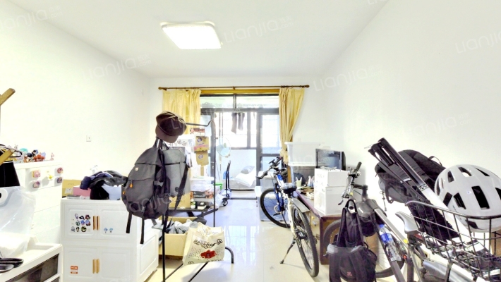 清风丽苑二手房实景图