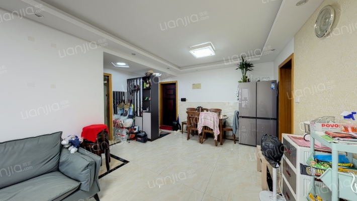 馨雅名筑二手房实景图