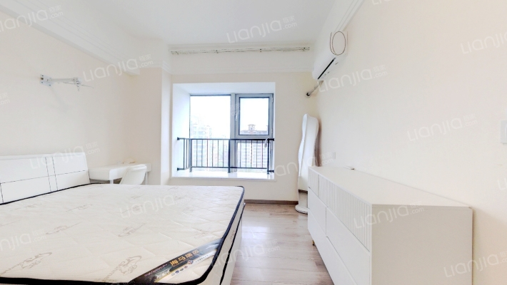 新城领寓二手房实景图