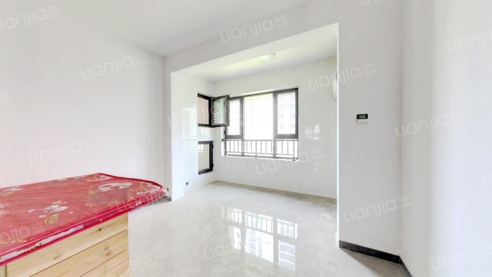 方村嘉苑三区二手房实景图