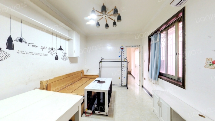 基良广场二手房实景图