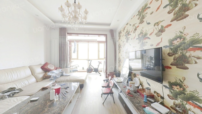 龙鸿怡家二手房实景图