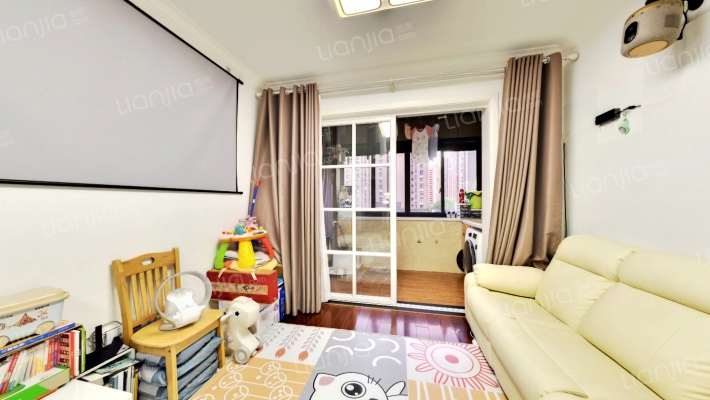 西郊半岛名苑二手房实景图