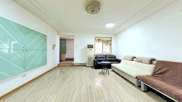 中联颐华苑二手房实景图