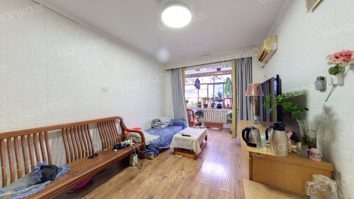 石油家委会二手房实景图