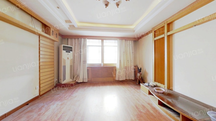 未央建设局家属院二手房实景图