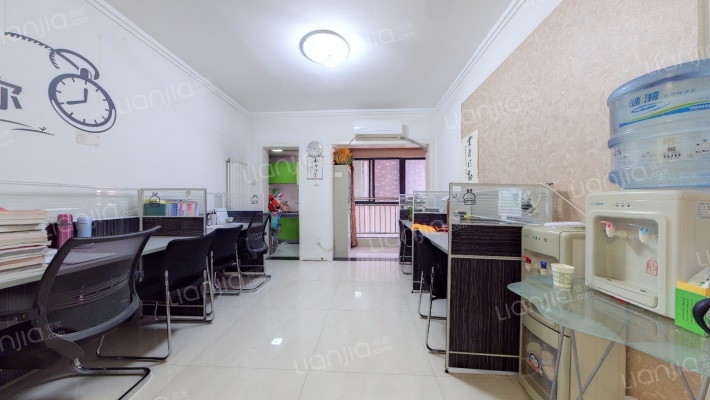 兰蒂斯城1期二手房实景图