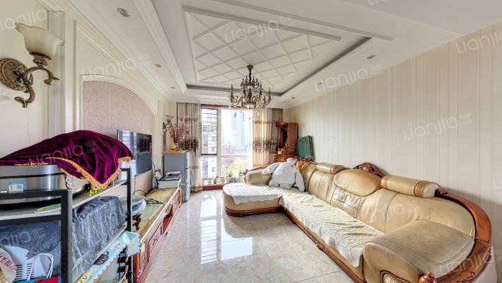 海天富地二手房实景图