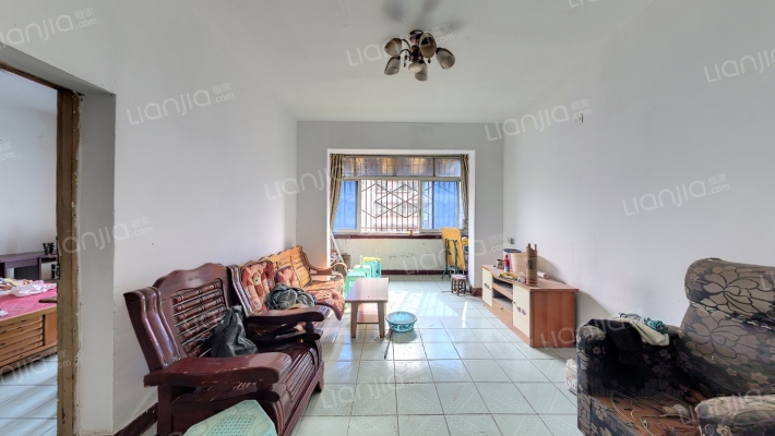 渝成街二手房实景图