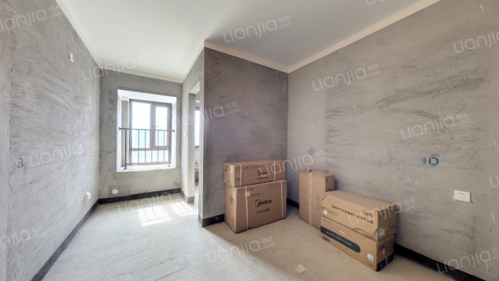 绿都紫荆华庭朗园二手房实景图