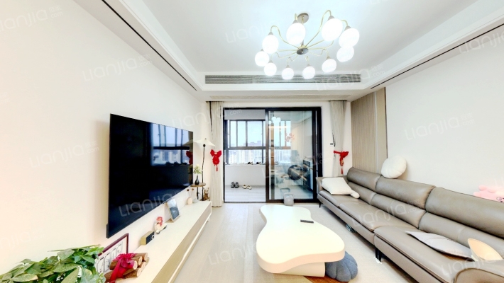 翡翠天际星际二手房实景图