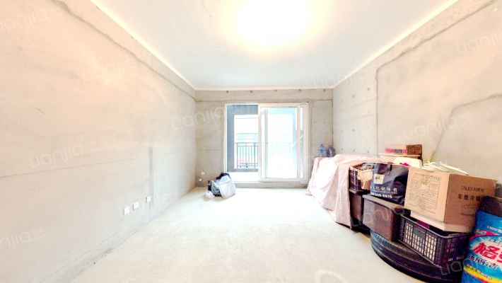 保利樾公馆二手房实景图