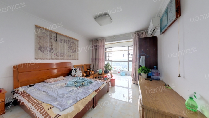 塔冢裕园C区二手房实景图