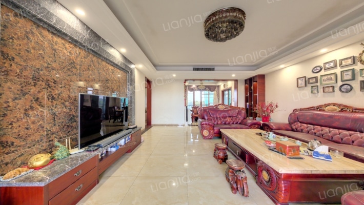 润园二手房实景图