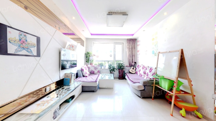 依云北郡F区二手房实景图