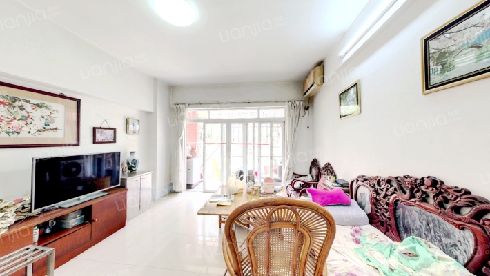 鸿翔湖景苑二手房实景图