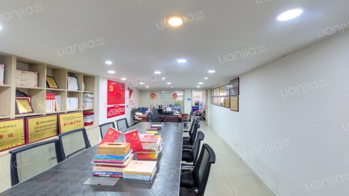 君临天厦小区二手房实景图