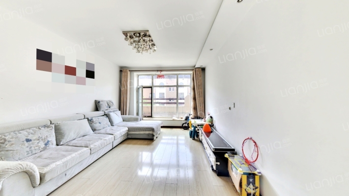 万盛理想国米拉小镇二手房实景图