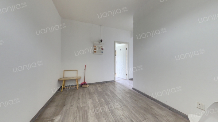 中铁骑士府邸二手房实景图