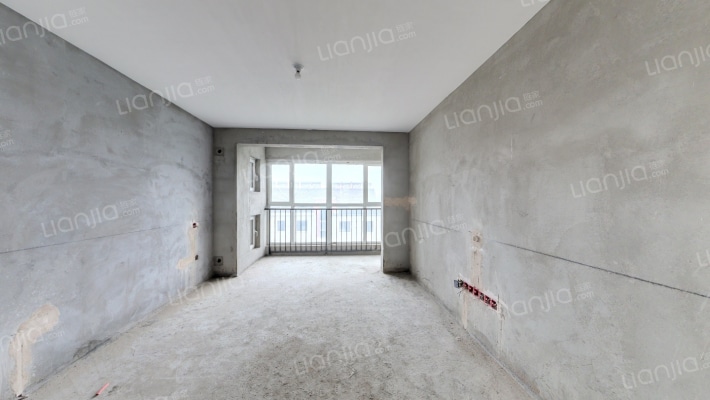 岸芷汀兰二手房实景图