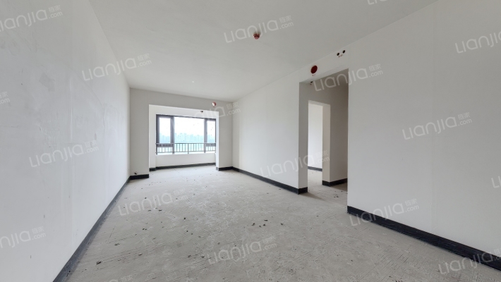 龙湖春江天镜江涞二手房实景图