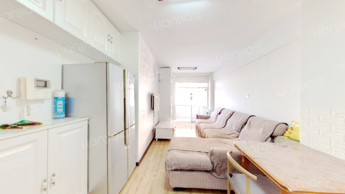 东方之珠凤栖苑二手房实景图