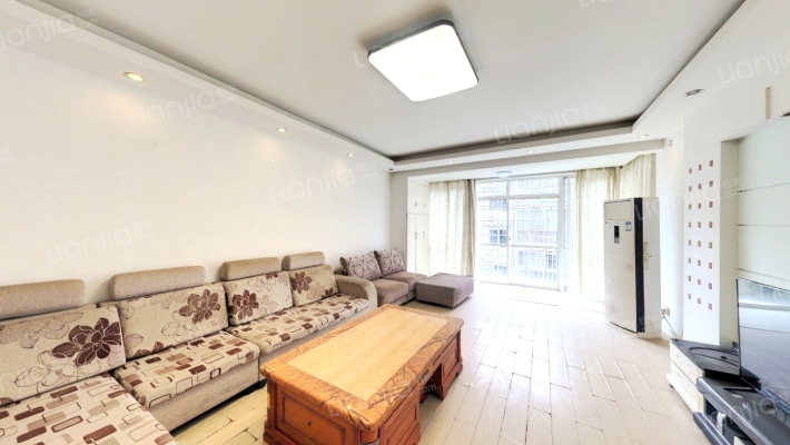 都市春天二手房实景图