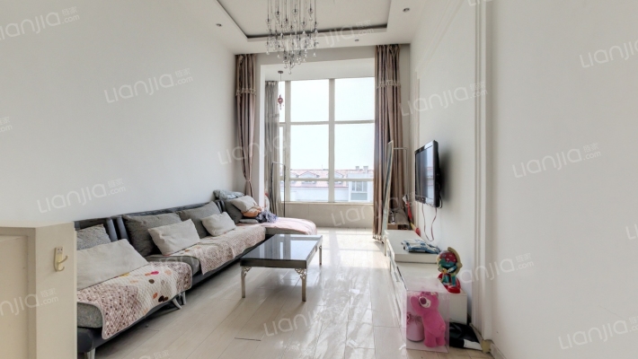 加华小城二手房实景图