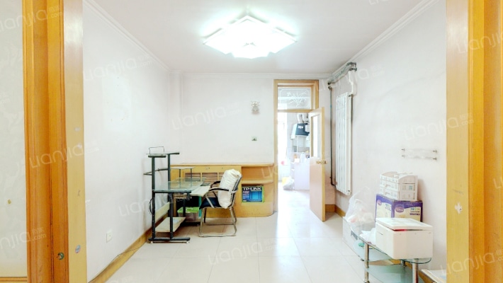 轻工厅宿舍二手房实景图