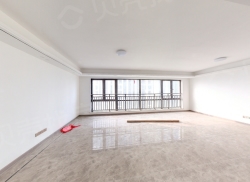 整租·绿地城际空间站 4室2厅 东_绿地城际空间站租房