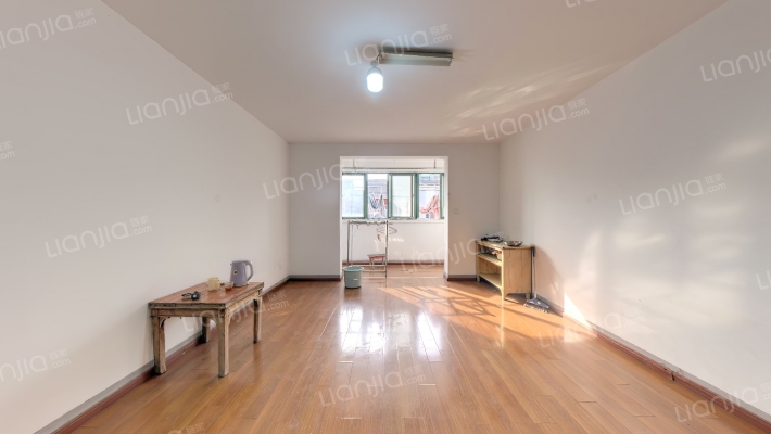 空港公寓D区二手房实景图