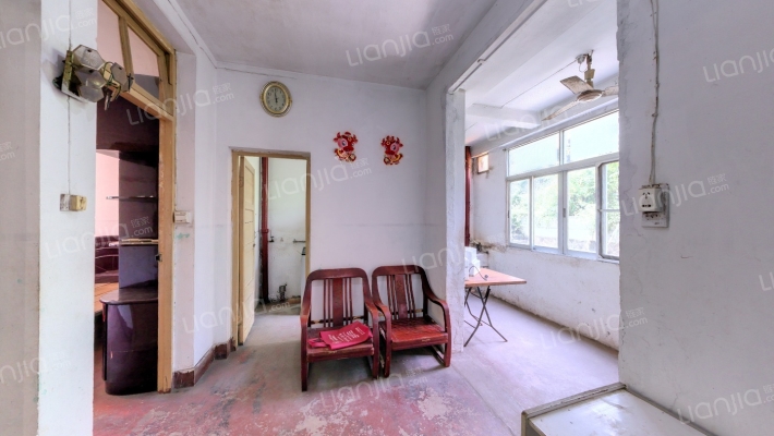 胜科水务宿舍二手房实景图