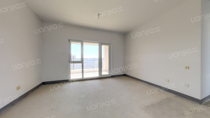 泷悦长安伊顿园二手房实景图