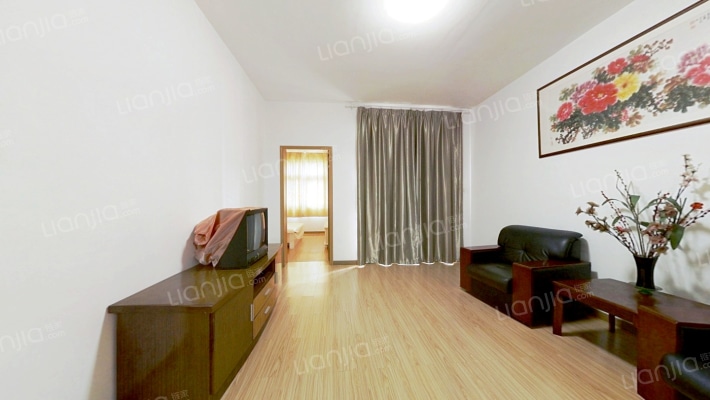 水乡华庭二手房实景图