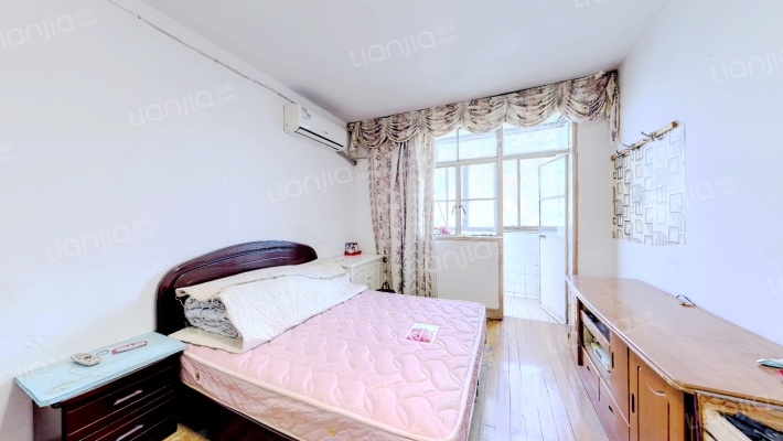 宝钢八村二手房实景图