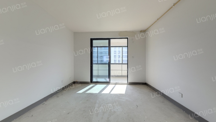 新霄辰府二手房实景图