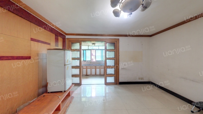 朝阳巷82号二手房实景图