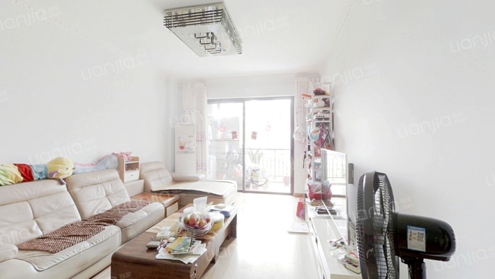 都市领地轩二手房实景图