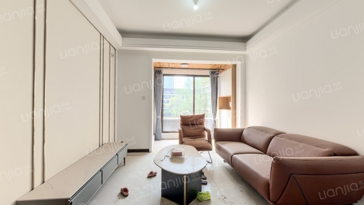 御铂南区二手房实景图