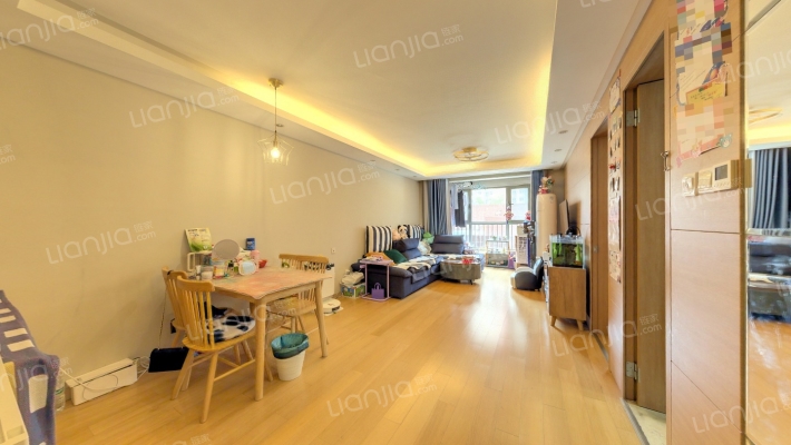 长阳半岛怡和路3号院二手房实景图