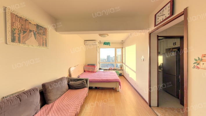 宏发英树二手房实景图