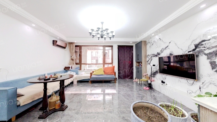 世茂御龙海湾星空墅5期二手房实景图