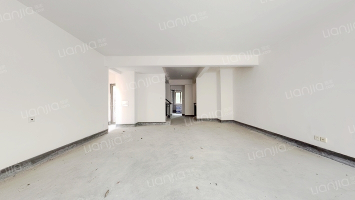 臻水岸苑二手房实景图