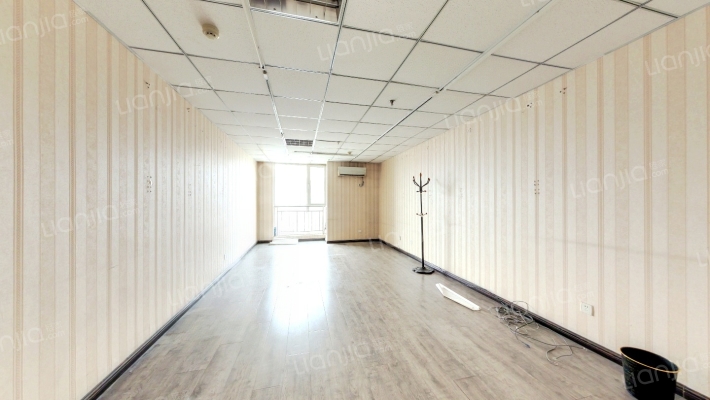 金河国际商务二手房实景图