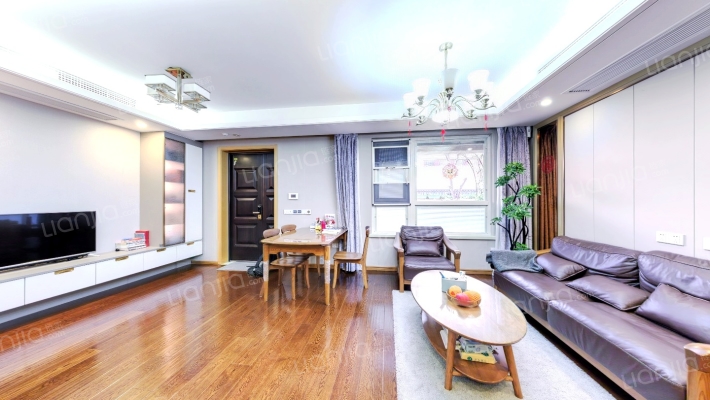 新城上坤樾山四季二手房实景图