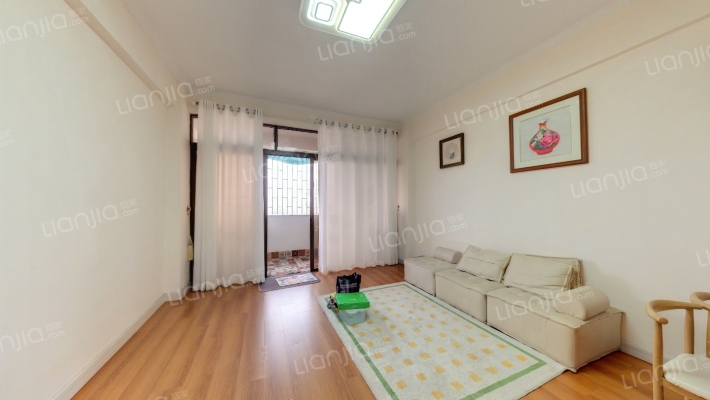 威力塑料厂宿舍二手房实景图