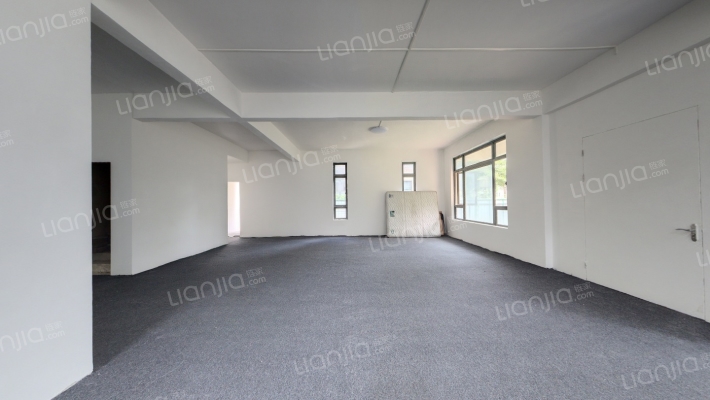 鳌长公路68号二手房实景图